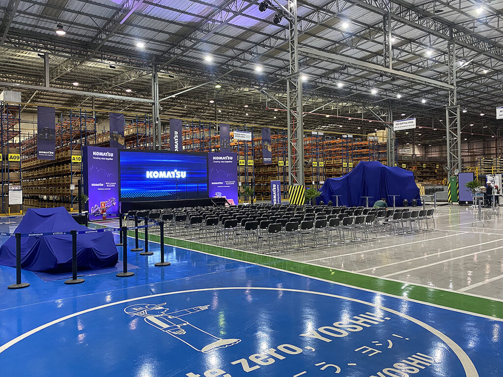 Organização de convenção de vendas corporativa para Komatsu - Grupo Combo